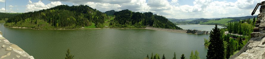 View from Niedzica Castle  Польша: Вид из замка Дунаец в Недзице на Чорштынское водохранилище : Panorama, Polska, Горы, Lake