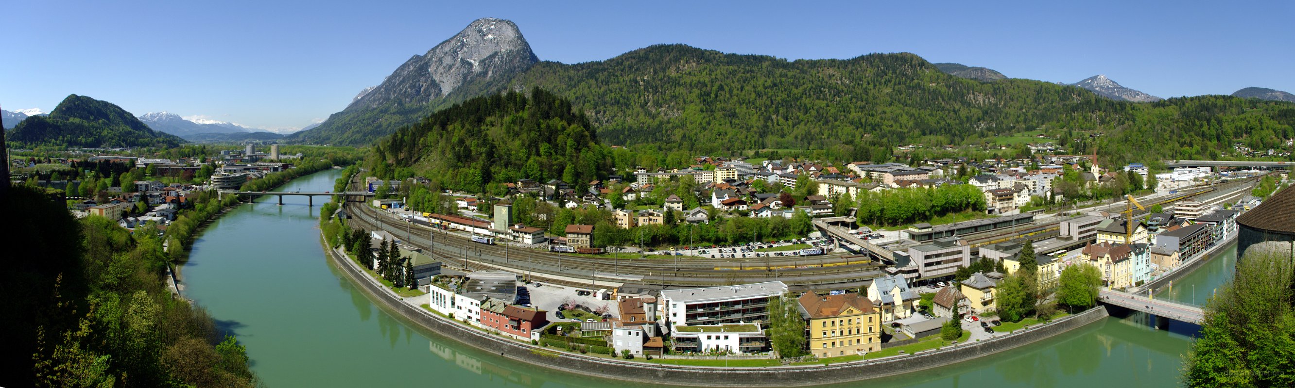 Blick von der Festung Kufstein über Inn