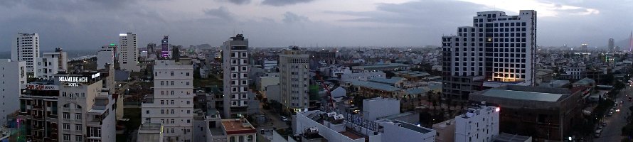 Đà Nẵng panorama  Вьетнам: Панорама вечернего Дананга в южном направлении. : Panorama, Việt Nam, Đà Nẵng