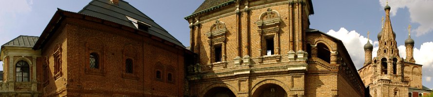 Panorama of the Krutitsy Patriarchal Metochion  Москва: Митрополичьи палаты, Теремок и Успенский собор Крутицкого Патриаршего подворья : Russia, Москва, Panorama, Temple