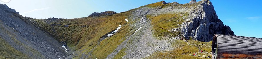 Panoramablick auf die Bergwelt Karwendel  Панорамный вид на горы Карвендель с верхней станции канатной дороги Karwendelbahn, Mittenwald : Deutschland, Germany, Bayern, Bavaria, Mountains, Panorama, Karwendel, Mittenwald